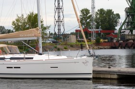 Sailing Yacht Dufour 405 GL