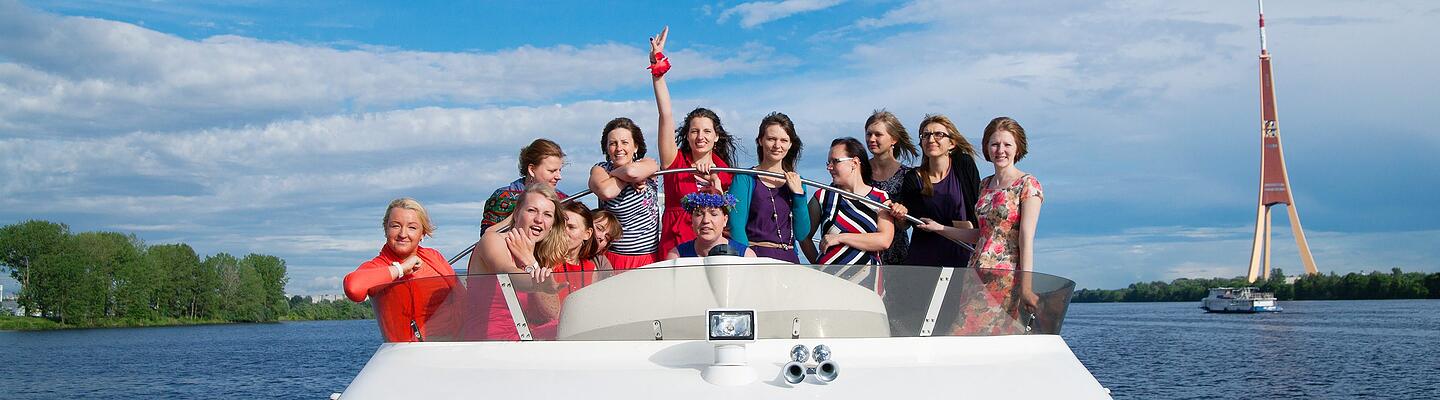 Unforgettable hen party on a yacht